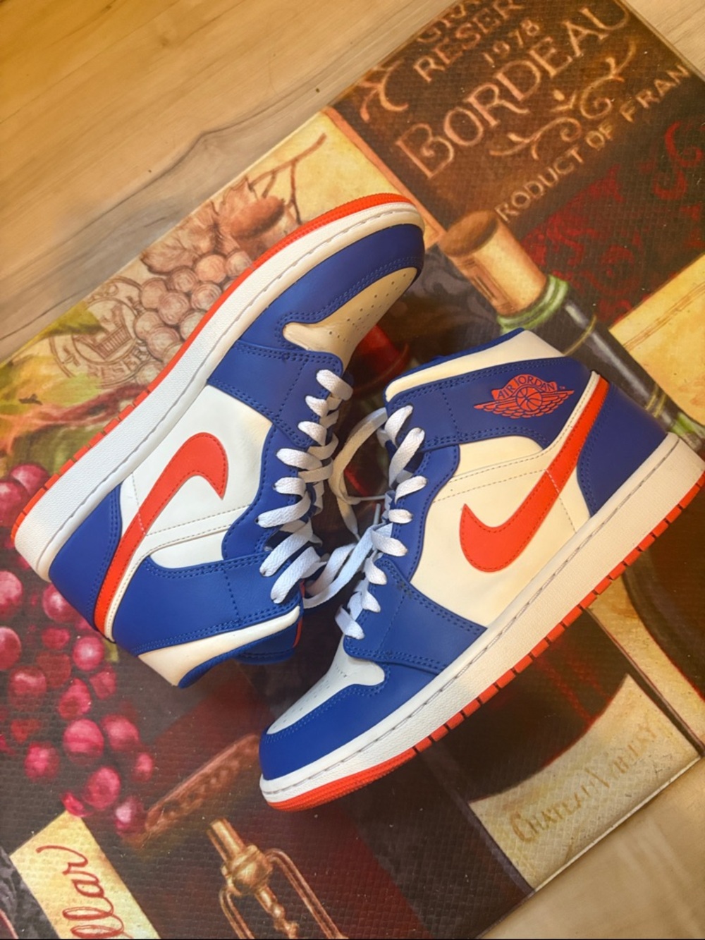 Air Jordan 1 Mid Knicks